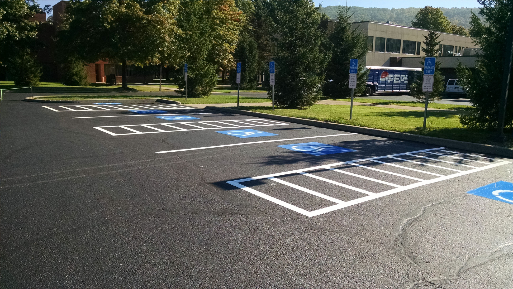 Fellows BlackTop, LLC | Line Striping