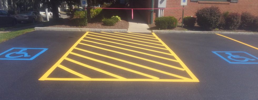 Fellows BlackTop, LLC | Line Striping